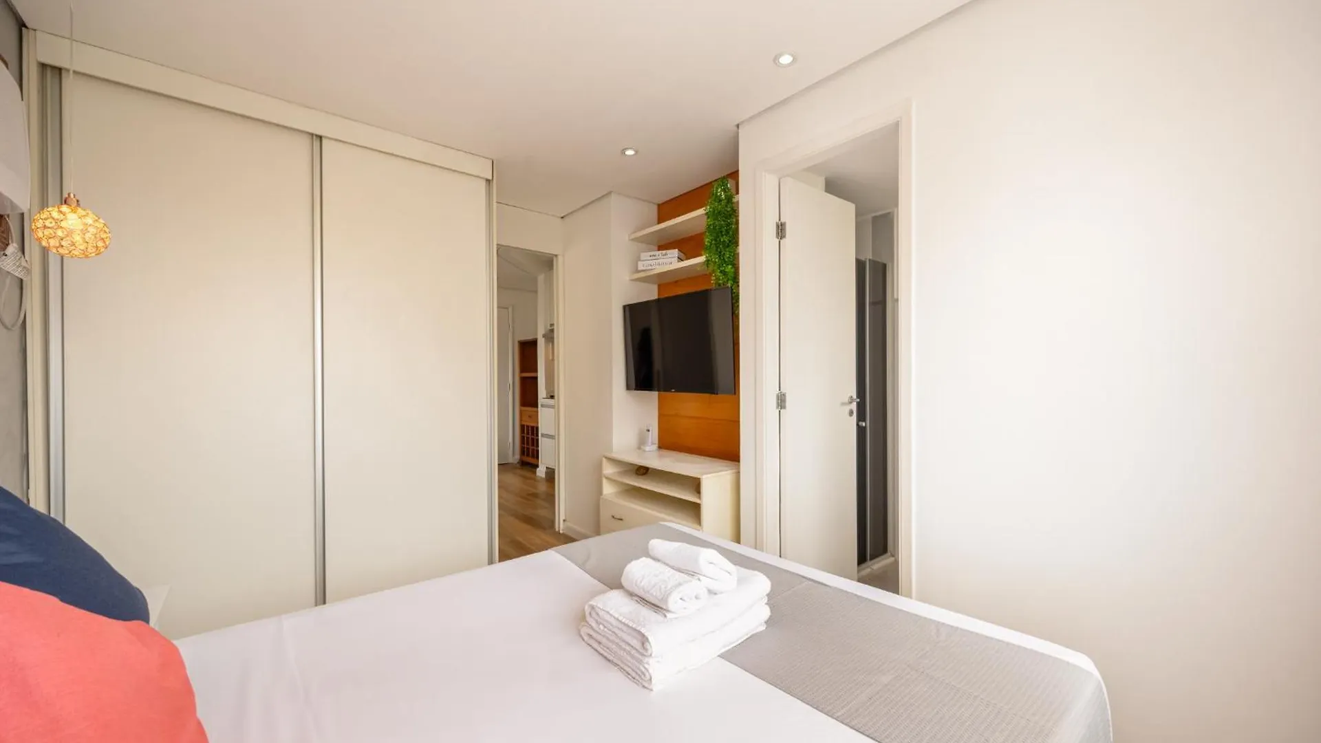 Easy Star - Charmoso Flat C/Vaga Ao Lado Da Av. Paulista! - Op03I Apartment Sao Paulo Brazil